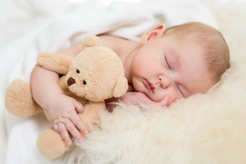 Bébé qui dort paisiblement